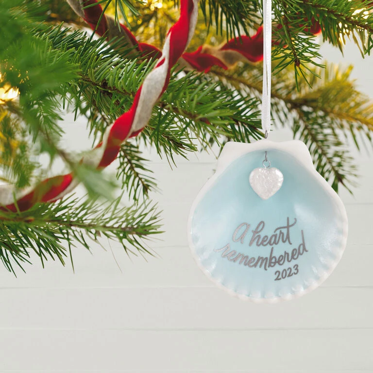 Hallmark A Heart Remembered 2023 Porcelain Ornament 4 Hallmark A Heart Remembered 2023 Porcelain Ornament - Image 2