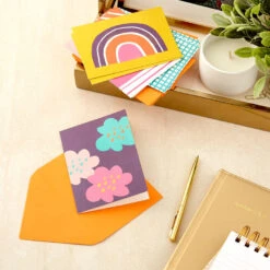 Hallmark Abstract Doodles And Dots Boxed Blank Note Cards, Pack Of 48 -Lovely Souvenir Store Abstract Doodles and Dots Boxed Blank Note Cards 5STZ1092 06