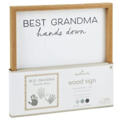 Hallmark Best Grandma Hands Down Wood Sign Handprint Kit -Lovely Souvenir Store Best Grandma Wood Sign Handprint Kit With Paints 1BBY4848 03