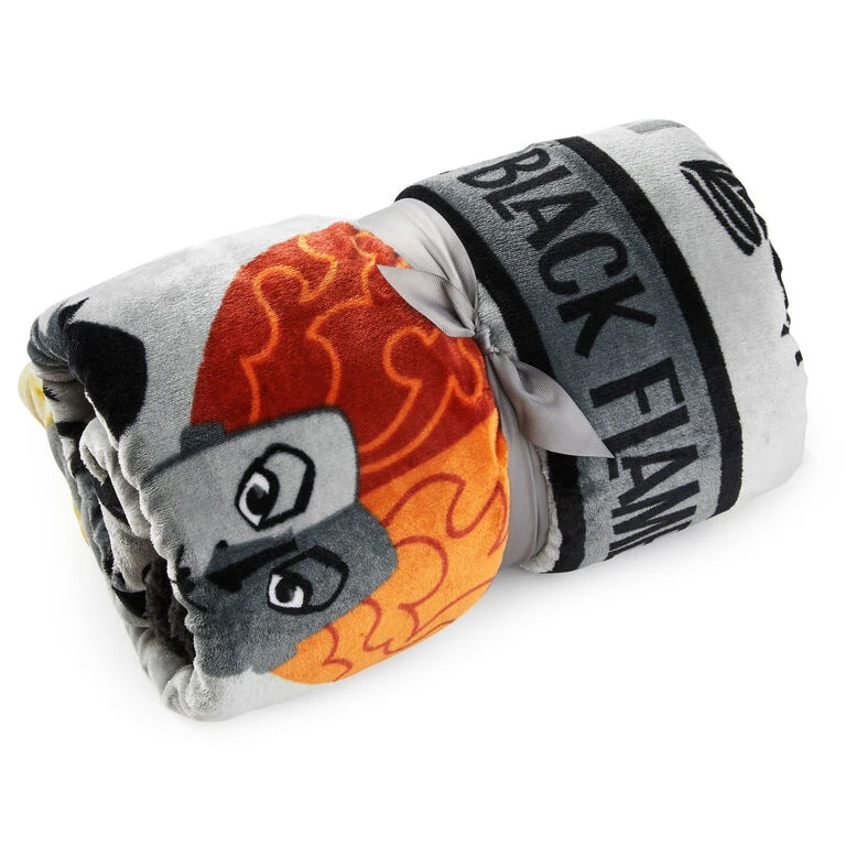 Hallmark Disney Hocus Pocus Black Flame Candle Blanket, 50x60 3 Hallmark Disney Hocus Pocus Black Flame Candle Blanket, 50x60