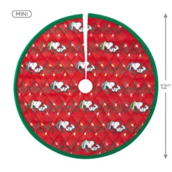 Hallmark Mini The Peanuts® Gang Snoopy Christmas Tree Topper And Tree Skirt, Set Of 2 -Lovely Souvenir Store Peanuts Snoopy Mini Keepsake Tree Skirt and Topper 2599QSB6249 04