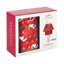 Hallmark Mini The Peanuts® Gang Snoopy Christmas Tree Topper And Tree Skirt, Set Of 2 -Lovely Souvenir Store Peanuts Snoopy Mini Keepsake Tree Skirt and Topper 2599QSB6249 05