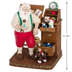 Hallmark The Artist At Work Special Edition Exclusive Ornament 10 Hallmark The Artist At Work Special Edition Exclusive Ornament -Lovely Souvenir Store Santa at Work Keepsake Ornament 4999QGO2827 03
