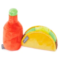 Hallmark Better Together Taco And Hot Sauce Magnetic Plush, 5" -Lovely Souvenir Store Taco and Hot Sauce Magnetic Plush 1KID2088 02